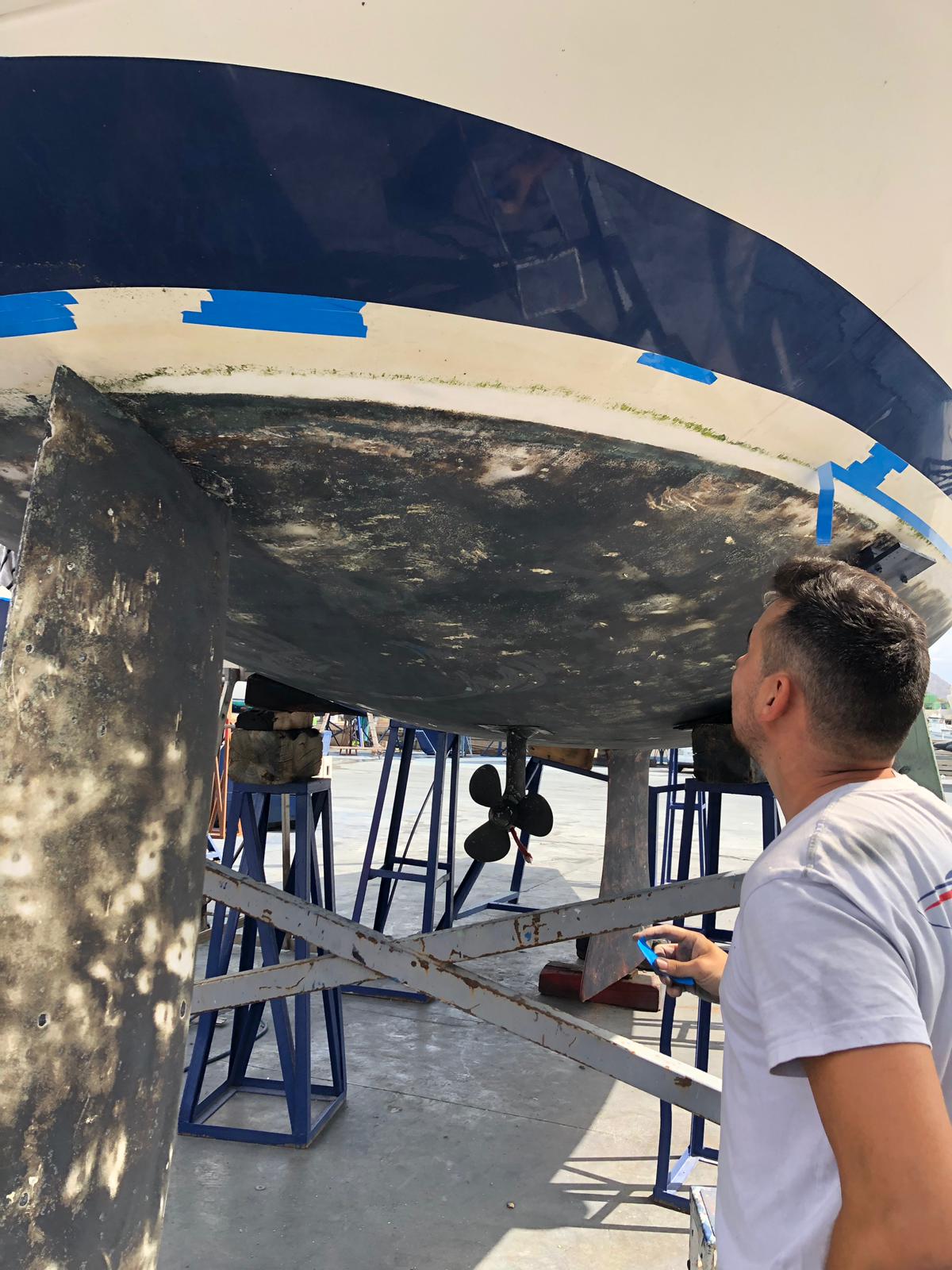 proceso de aplicar la patente a un velero